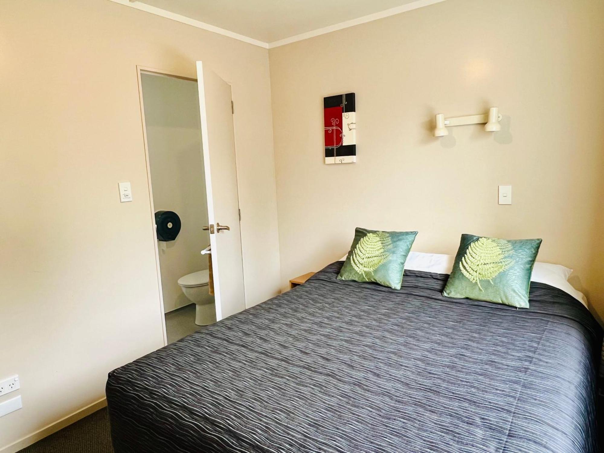 Seagulls Guesthouse Mount Maunganui Ngoại thất bức ảnh