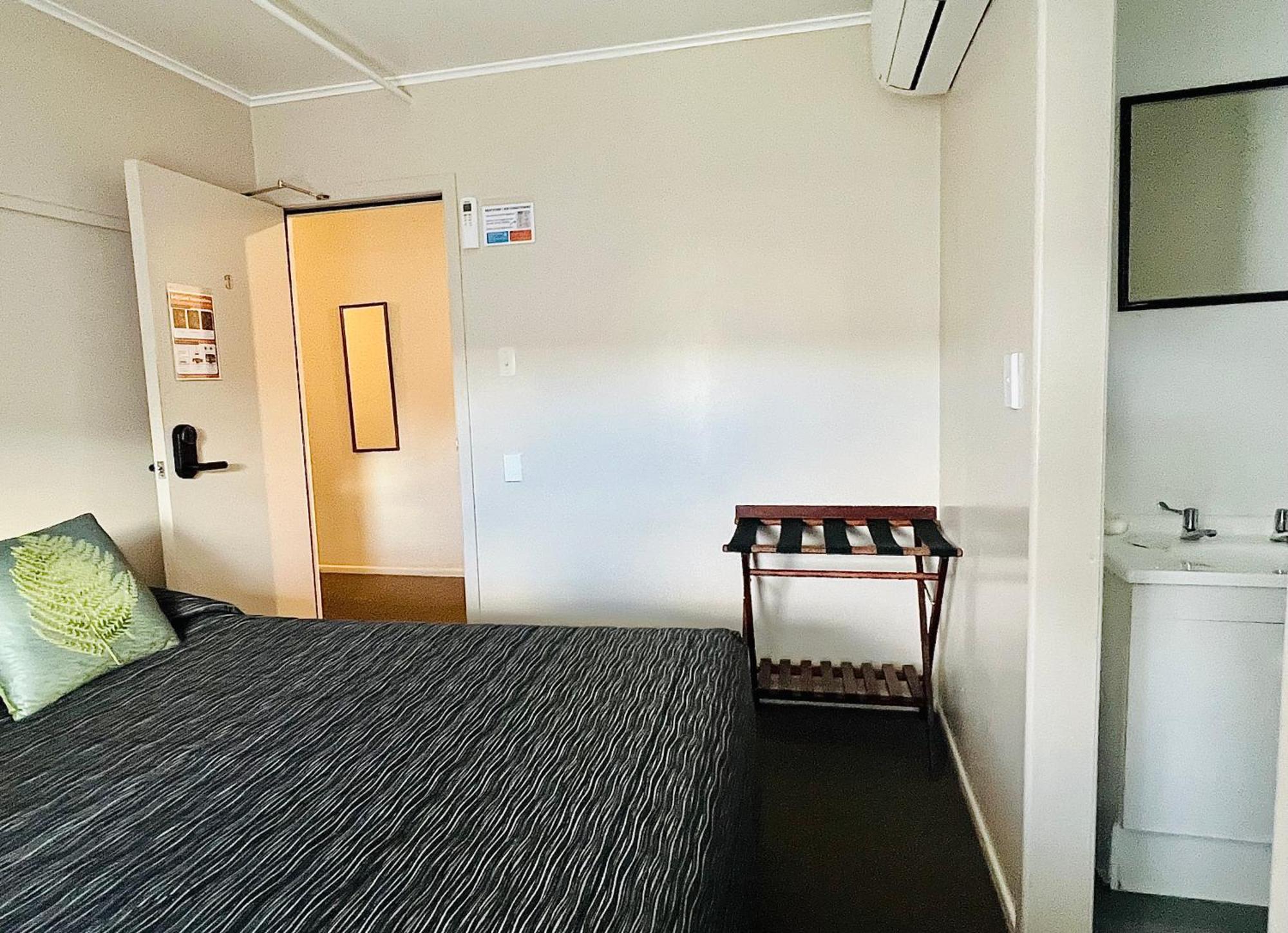 Seagulls Guesthouse Mount Maunganui Ngoại thất bức ảnh