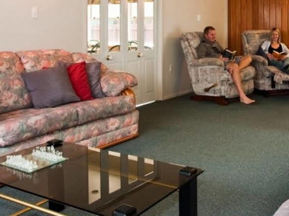 Seagulls Guesthouse Mount Maunganui Ngoại thất bức ảnh